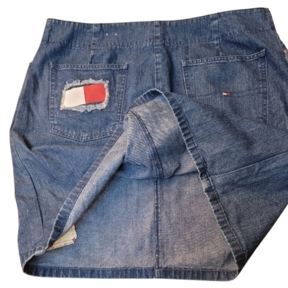 Vintage 90's Tommy Hilfiger Rare Dark Denim Patchwork Skirt Size 18 - Picture 3 of 5